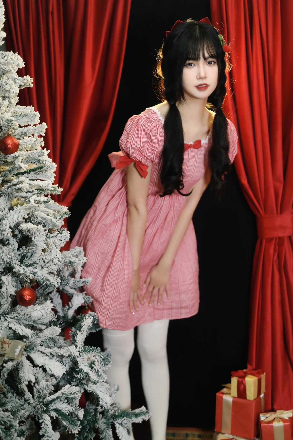 [YITUYU] 2022.12.18 Vol.2708 – Christmas in a Fairy Tale Light cherry blossom#[25P]-7